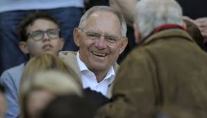 Wolfgang Schäuble (CDU/Präsident des Deutschen Bundestages) - SC Freiburg: Der 78-Jährige wurde immer wieder mit dem FC Bayern in Verbindung gebracht. 2011 beteuerte er im Stern-Interview aber, er sei Freiburg-Fan.