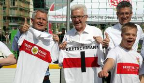 Winfried Kretschmann (Bündnis 90/Die Grünen/Ministerpräsident von Baden-Württemberg) - VfB Stuttgart: "Ich komme aus einer traditionellen VfB-Familie", erklärt Kretschmann seine Vorliebe für den Bundesliga-Rückkehrer.