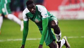 Sambou Yatabare von Werder Bremen musste gegen den VfB Stuttgart ausgewechselt werden
