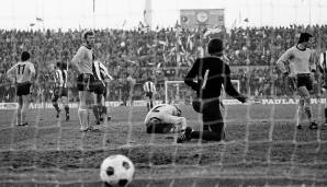 FC BAYERN MÜNCHEN mit 11:1-Sieg am 27. November 1971 gegen Borussia Dortmund