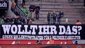 19. September 2015: Die Gladbacher Fans sollen weniger Karten bekommen und boykottieren daher das Derby. Im fast leeren Gästeblock hängt ein Plakat mit der Aufschrift "Wollt Ihr das?".