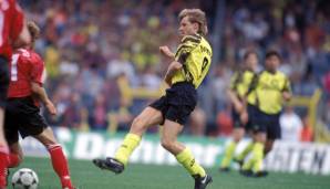 LOTHAR SIPPEL: Trug die 9 in der Saison 1992/93. Konnte sich in Dortmund nie durchsetzen. Rettete in einem UEFA-Cup-Spiel Steffen Freund das Leben, nachdem dieser seine Zunge verschluckt hatte.