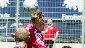 PETER ENDRES: Klapperte zahlreiche Stationen in der Ober- und Regionalliga ab, kam dort auf 236 Einsätze. Am längsten war er für den Goslarer SC aktiv (2008-2013), 2014 beendete er bei den Würzburger Kickers die Karriere und war dort bis 2017 Co-Trainer.