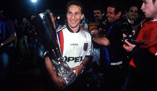 Jean-Pierre Papin (von 1994 bis 1996 beim FC Bayern): Der Weltfußballer von 1991 kam für 2,75 Mio. Euro von Milan, scheiterte aber aufgrund von Verletzungsproblemen. In 40 Spielen erzielte der Stürmer sechs Tore. 1996 gewann er den UEFA Cup.