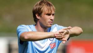 Ablösefrei lockte man den Münchner in die Hauptstadt, doch eine Führungsrolle konnte er dort nicht übernehmen. Die Hertha stieg ab, Ottl wechselte zum FC Augsburg. Zwei Jahre später beendete er seine Karriere.
