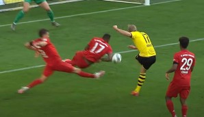 "Penalty? VAR?", twittert die englische Fußball-Legende. Und BVB-Boss Watzke analysiert: "Man sieht die Absicht bei Boateng. Deshalb war das ein klarer Elfmeter." Große Giftpfeile schießt der BVB anschließend jedoch nicht.