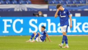 Enttäuschung der Saison (Verein): FC Schalke 04. Überbot so gut wie alle verfügbaren Negativrekorde und stieg als Tabellenletzter sang- und klanglos ab.