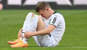 Der DFB-Nationalspieler des Jahres 2019 ist in Gladbach offenbar schon länger nicht mehr glücklich. Sein Abschied ist besiegelt, eine Vertragsverlängerung längst vom Tisch. Trauriger Tiefpunkt: Beim Derby wurde er von den eigenen Fans ausgepfiffen.