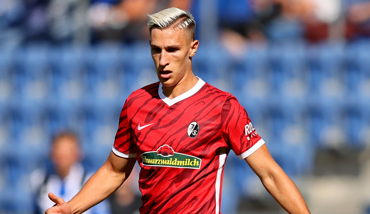 Schlotterbeck durchlief die Akademie im Breisgau seit der U19 und wechselte 2020 auf Leihbasis zu Union Berlin. In Freiburg reifte er schließlich zum Nationalspieler. Wie Ginter vor einigen Jahren wechselt nun auch Schlotterbeck zum BVB.