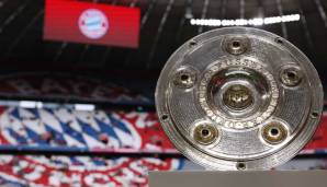Da ist das Ding! Zum zehnten Mal in Folge hat sich der FC Bayern München den Meistertitel gesichert. Die Schale gabs am vorletzten Spieltag nach der Partie gegen den VfB Stuttgart überreicht. Wir zeigen die besten Bilder.