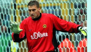 Klos war Rückhalt bei zwei deutschen Meisterschaften (1995, 1996) und dem Champions-League-Triumph 1997. Insgesamt absolvierte Klos 254 Partien für die Dortmunder.