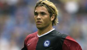 ALEX ALVES (2000-2003) - Der ältere Bruder von Dani Alves läutete die Samba-Ära in Berlin ein. Manager Dieter Hoeneß hatte gute Kontakte am Zuckerhut, so kam der Stürmer für eine Rekordsumme von umgerechnet 7,6 Mio. Euro an die Spree.