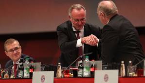 "Das große Glück war, wir hatten Karl-Heinz Rummenigge, denn den konnte ich nach Mailand verkaufen - für die damals sagenhafte Summe von 11 Millionen" (Hoeneß über seine Anfangszeit beim damals mit 7 Millionen D-Mark verschuldeten FC Bayern).