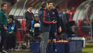 Robert Lewandowski geht optimistisch in die Rückserie mit dem FC Bayern.