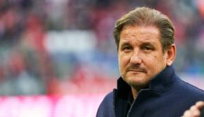 Die Bild meldete anschließend, dass Neuers Manager Thomas Kroth für eine Vertragsverlängerung seines Klienten mehr als 20 Millionen Euro Jahresgehalt gefordert habe. Diese Summe soll für "Unverständnis bei den Bayern-Bossen gesorgt" haben.