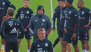 Der Rest vom Schützenfest: Bayern-Trainer Hansi Flick wird im DFB-Pokal gegen Düren mit einer Not-ELf auskommen müssen.