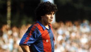 Mit der italienischen Spielervermittlerlegende hat Hoeneß unzählige internationale Transfers eingefädelt. Am Ende wurde es dann aber bekanntermaßen nichts. Stattdessen singen sie nun in Neapel heutzutage noch Lieder über Maradona.