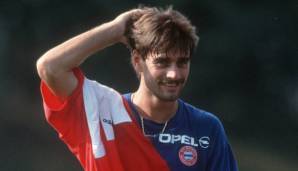 Platz 10 - Oliver Kreuzer (7) - am 28. August 1991 wusste er sich gegen den VfL Bochum nach 17 Minuten nur mit einer Notbremse zu helfen. Die Bayern verloren in Unterzahl mit 0:2.