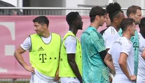 Robert Lewandowski sorgte mit einem lustlosen Auftritt im Training des FC Bayern für Schlagzeilen.