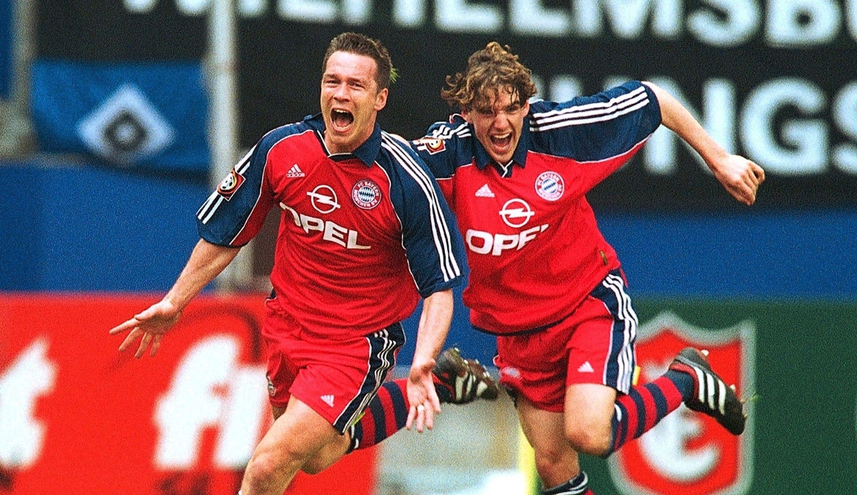 Andersson erlebte beim FC Bayern eine sehr erfolgreiche Zeit mit je zwei Bundesliga-, DFB-Pokal- und Ligapokal-Titeln sowie dem Gewinn der Champions League 2001. Unvergessen ist sein Freistoßtor in Hamburg zur Meisterschaft 2001.