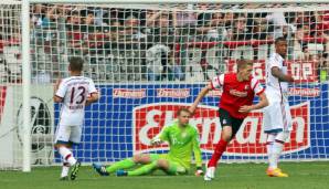 In der 86. Minute betrat Petersen den Rasen und traf nur drei Minuten später zum 2:1-Endstand. Es folgte ein ausgelassener Jubel! Für Freiburg waren es drei wichtige Punkte im Abstiegskampf, während die Bayern bereits Meister waren.