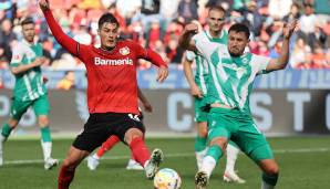 Hier rettet Bremens Veljkovic (r.) gegen Leverkusens Schick, später erzielte er das 1:1.