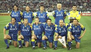Am 22. Mai 1996 standen sich im Stadio Olimpico in Rom diese Elf von Juventus und Titelverteidiger Ajax gegenüber. Beide hatten es auf dem Weg ins Finale übrigens mit Borussia Dortmund zu tun gehabt.