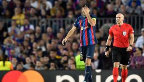 Bereits Spieler und Trainer der Katalanen hatten nach dem Spiel ihren Ärger zum Ausdruck gebracht. "Das war eine Enttäuschung", sagte Sergio Busquets. "Es war eine schwierige Gruppe, aber nach all den Neuverpflichtungen haben wir uns mehr vorgenommen."