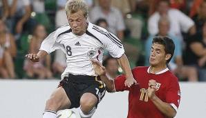 KIM FALKENBERG (Bayer Leverkusen): Schaffte trotz regelmäßiger Einsätze in Leverkusen den Durchbruch nicht. Der Verteidiger ging daraufhin zu Rot-Weiß Oberhausen.