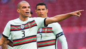 Platz 71 | PEPE | Portugal: Aggressiv, kompromisslos, hart. Pepe ist ein Innenverteidiger der alten Schule - den man lieben und hassen kann. Trotz seiner 38 Lenze ist er noch ein Schlüsselspieler für Portugal.