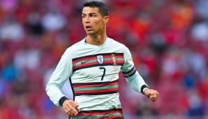21 - Cristiano Ronaldo hält mit 21 EM-Spielen einen Rekord, den er nun noch ausbauen kann.
