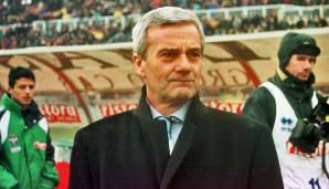 Trainer - LUIGI SIMONI: Nur ein Jahr Trainer von Inter. Wurde von Mircea Lucescu abgelöst. Anschließend ging es noch zu kleineren und größeren Klubs im In- und Ausland, darunter Napoli (2003/04). Simoni verstarb im Mai 2020 im Alter von 81 Jahren.