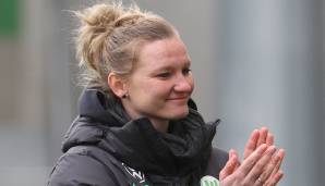 Alexandra Popp (31) hat nach über zehnmonatiger Zwangspause ihr Comeback in der Frauenfußball-Bundesliga gefeiert.