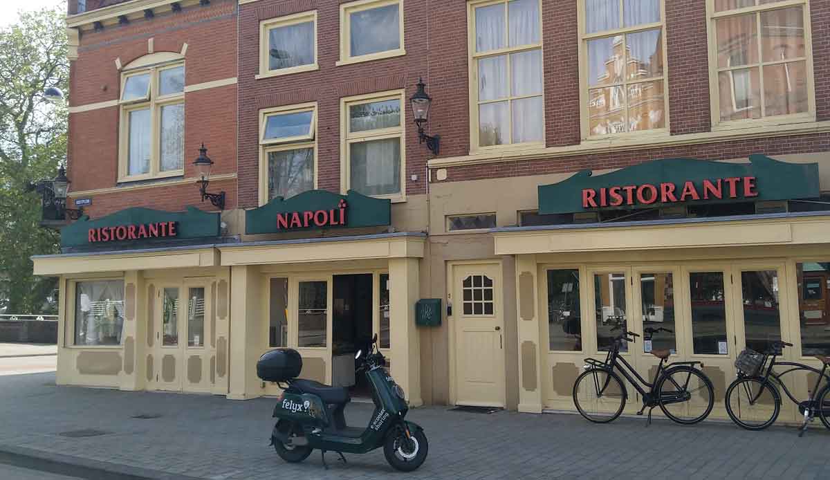 1966 als eines der ersten italienischen Restaurants in den Niederlanden eröffnet: das Ristorante Napoli in Haarlem.
