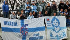 Fans von Slovan Bratislava erinnern an Peter Dubovsky: Mit seinem Jugendklub gewann er 1991/92 als Torschützenkönig den tschechoslowakischen Meistertitel.