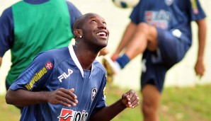 SOMALIA: Gerne mal auswärts war auch der brasilianische Mittelfeldspieler von Botafogo. 2011 ging er abends richtig steil, verpasste am nächsten Tag das Training und weil er Angst vor der Strafe hatte, sagte er: "Ich wurde überfallen und entführt!"