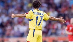VLADISLAV VASHCHUK: Zurück auf den Fußballplatz? Gerne. Nach der 0:4 der Ukraine gegen Spanien bei der WM 2006 erklärte der Ukrainer, man habe kaum geschlafen, weil die Frösche so laut gequakt hätten.
