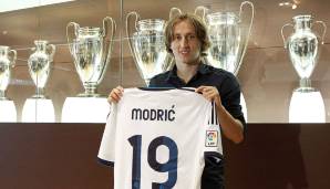 Bester Transfer: Luka Modric zu Real Madrid (35 Mio. Euro) | Vielleicht einer der besten Transfers der jüngeren Vereinsgeschichte. Bildete zusammen mit Kroos und Casemiro eines der besten Mittelfeld-Trios aller Zeiten, welches Real viele Titel bescherte.