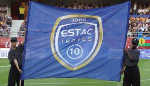 MOSES TURAY: Diverse Fußballklubs sind am Toptalent von ES Troyes interessiert. Dieser wurde bisher nur in den Jugendmannschaften eingesetzt, der 18-jährige Außenstürmer aus Sierra Leone steht aber vor dem Sprung zu den Profis.