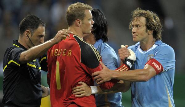 DIEGO LUGANO: Als Kapitän führte der Innenverteidiger die uruguayische Nationalmannschaft 2010 ins WM-Halbfinale, ein Jahr später holte PSG den damals 30-Jährigen für drei Millionen Euro von Fenerbahce.
