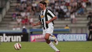 Platz 12: NICOLA LEGROTTAGLIE (damaliges Alter: 26, im Verein von 2003 bis 2005 und 2006 bis 2011) - Gesamtstärke: 82. Seine Juve-Karriere nahm erst nach dem Abstieg in die Serie B Fahrt auf. Seit 2014 ist er als Jugendtrainer bei AS Bari angestellt.