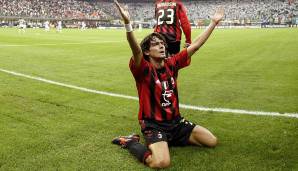 Filippo Inzaghi wird am 9. August 2022 49 Jahre alt. Deshalb zeigen wir Euch nochmal unsere Milan-Top-11 von 2000 bis heute. Der Stürmer, den seine Schlitzohrigkeit und ein angeborener Torinstinkt zum perfekten Knipser machten, darf nicht fehlen.