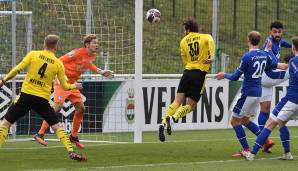 Der BVB II hat das Derby bei Schalke II mit 5:1 gewonnen.