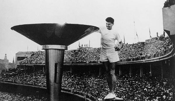 Bei den olympischen Spielen 1956 in Melbourne gewann die Sowjetunion nach einem 1:0-Finalsieg gegen Jugoslawien die Goldmedaille.