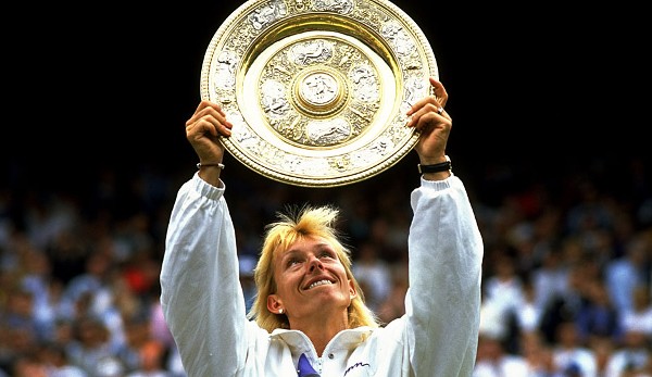 Als Vorbild diente Martina Navratilova, die sich als beste Tennisspielerin ihrer Zeit als einer der ersten Sportstars überhaupt geoutet hatte. So wurde die 9-malige Wimbledonsiegerin zu einer Ikone der Lesben- und Schwulenbewegung