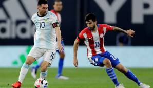 Lionel Messi führte Argentinien gegen Paraguay als Kapitän aufs Feld.
