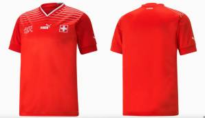 SCHWEIZ (Heimtrikot): Die Schweizer sind eine weitere Mannschaft, die sich beim Design von Puma von Trikots aus der Vergangenheit hat inspirieren lassen. Auf der oberen Rückseite befindet sich eine kleine "Suisse"-Naht.