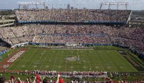 Orlando, Florida, Camping World Stadium: Bis zu 61,348 Plätze I Eröffnung: 1936 I Kosten: 207 Millionen Dollar I Heimstätte keines Teams, stattdessen werden hier jährlich diverse College-Football-Spiele ausgetragen.