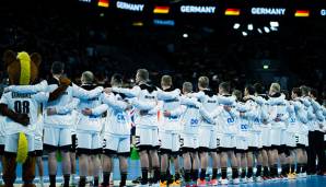 Hand in Hand will das DHB-Team bei der Handball-EM in Österreich, Schweden und Norwegen die großen Ziele erreichen.