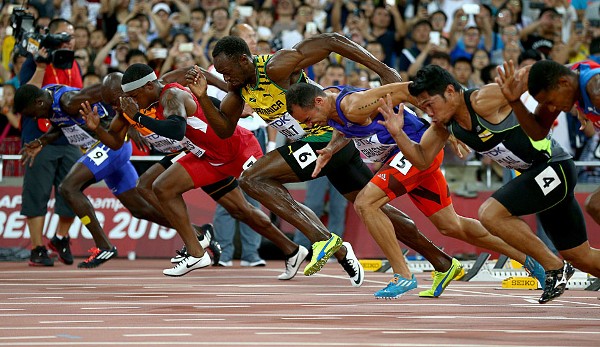 23. August 2015, Peking, Weltmeisterschaften: Die späte Schaffensphase des Usain Bolt gestaltet sich mühsam. Er selbst läuft seinen besten Zeiten hinterher, es reicht aber immer noch, um die Nummer eins zu sein